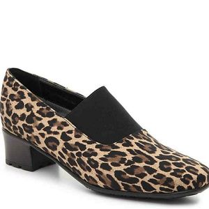 Sesto meucci Leopard Print Square Toe (2/$25)